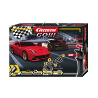 Carrera GO!!! Speed 'n' Chase Police 5.3 metre Track Slot Car Set
