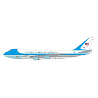 Gemini Jets 1/200 U.S. Air Force VC-25A 82-8000 "Air Force One" w/New Antenna Array Diecast Aircraft