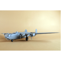 HobbyBoss 1/48 US B-24J Liberator Plastic Model Kit [81774]