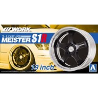 Aoshima 1/24 Work Meister S1R 19" Wheel Set Plastic Model Kit