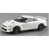 Aoshima 1/32 Snap Nissan R35 Nissan GT-R 2024 (Brilliant White Pearl) Plastic Model Kit