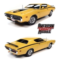 Auto World 1/18 1971 Dodge Charger Super Bee Diecast Model Car