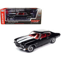 Auto World 1/18 1970 Chev Chevelle Hard Top Hemmings Diecast Model Car