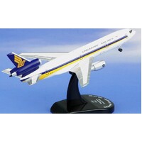 Model Power 1/400 Singapore Airlines DC-10-30 Diecast Aircraft Preowned A1 Condition