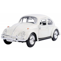 Motormax 1/24 1966 VW Beetle"On Her Majesty's Secret Service" James Bond