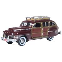 Oxford 1/87 Chrysler T & C Woody Wagon 1942 Regal Maroon Diecast Car