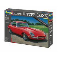 Revell 1/8 Jaguar E-Type Plastic Model Kit