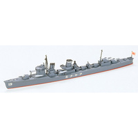 Tamiya 1/700 Ayanami Destroyer 31405