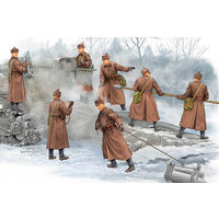 Trumpeter 1/35 Soviet B-4 Artillery Crew Plastic Model Kit 00427