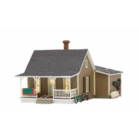 Woodland Scenics Granny's House - HO Scale BR5027